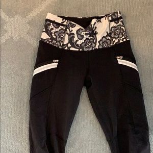 Lululemon pants!